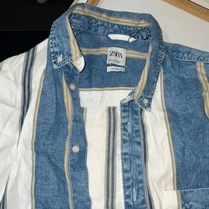 Too big for me. It unisex